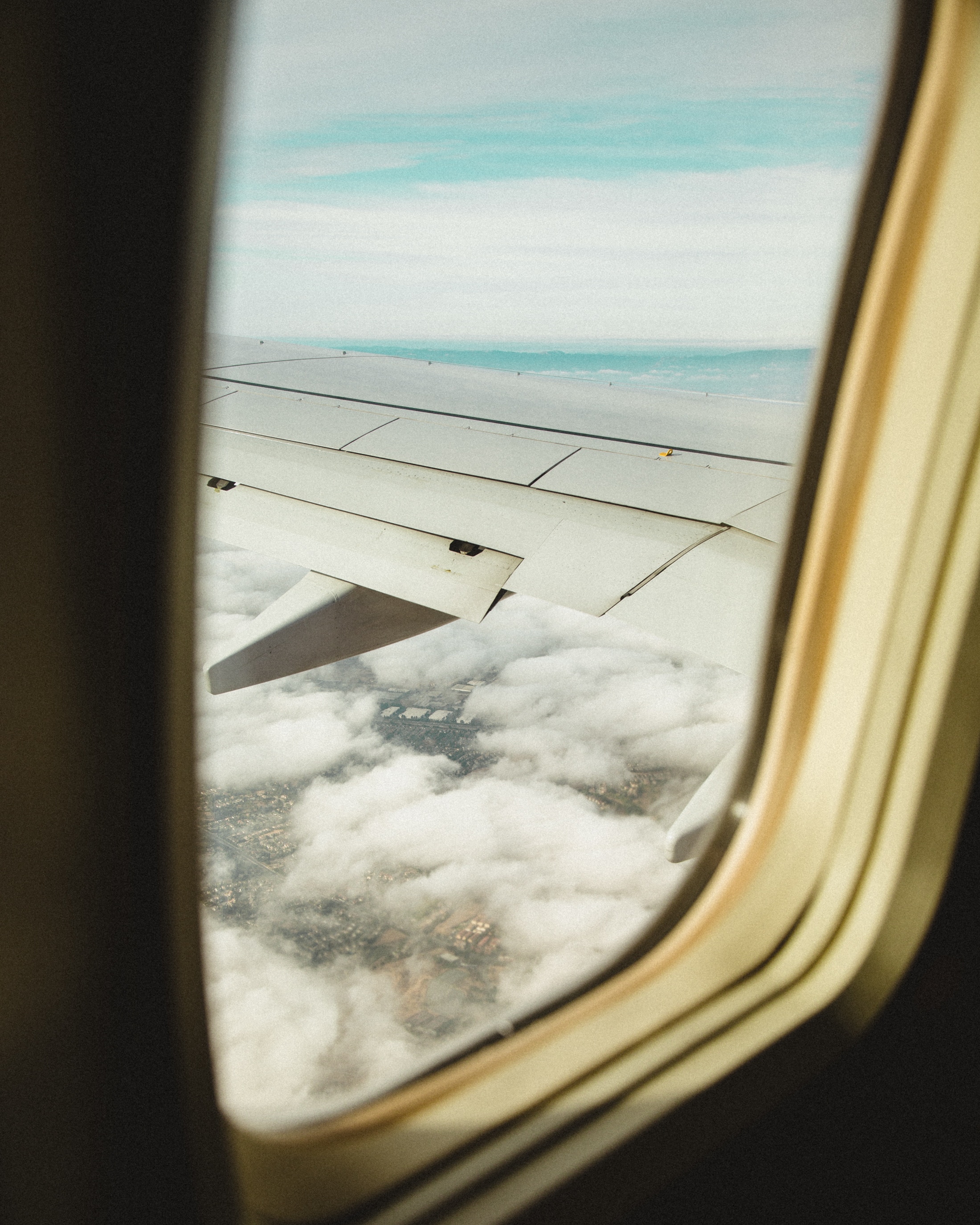 air-plain window
