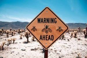 bee warning sign