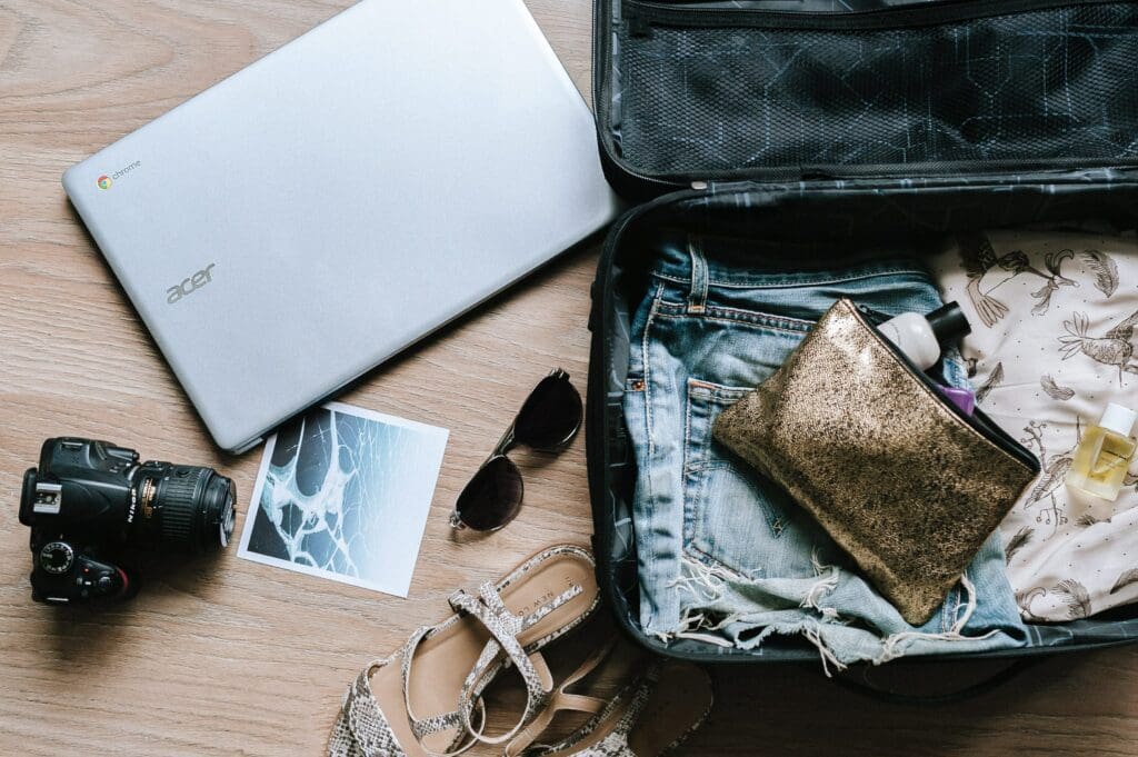 Pack your bag with the most sustainable travel essentials.