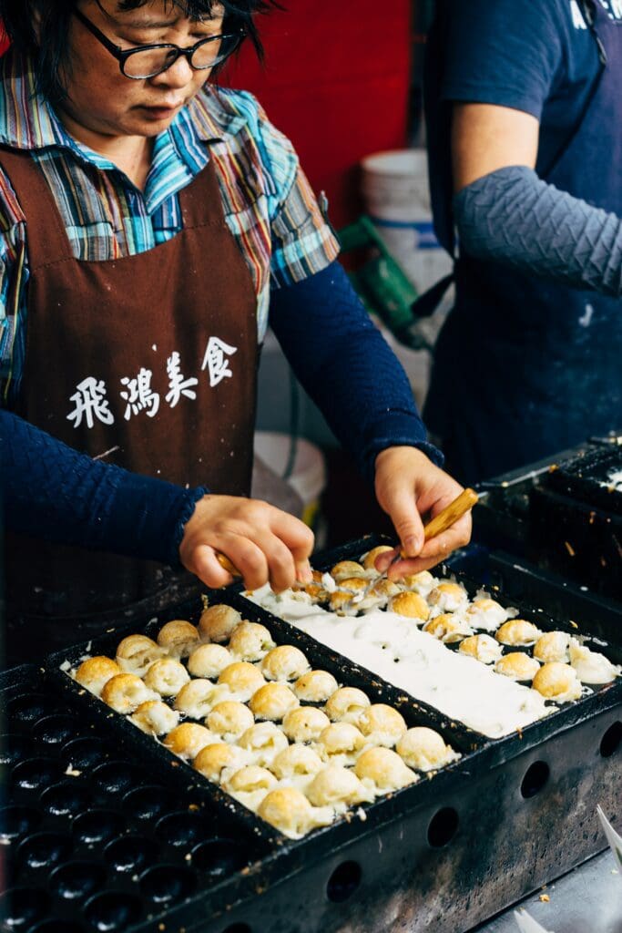 Food to try in Tokyo - Takoyaki