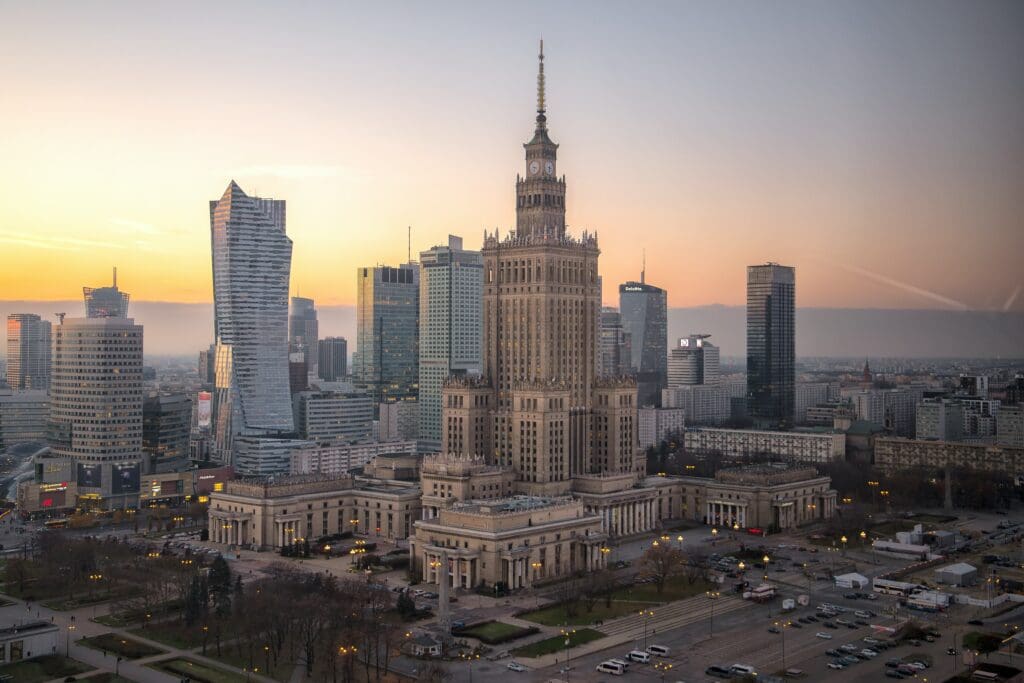 Top reasons that expats should move to Warsaw