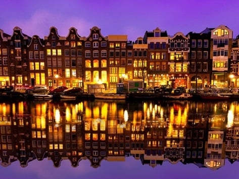 amsterdam at night