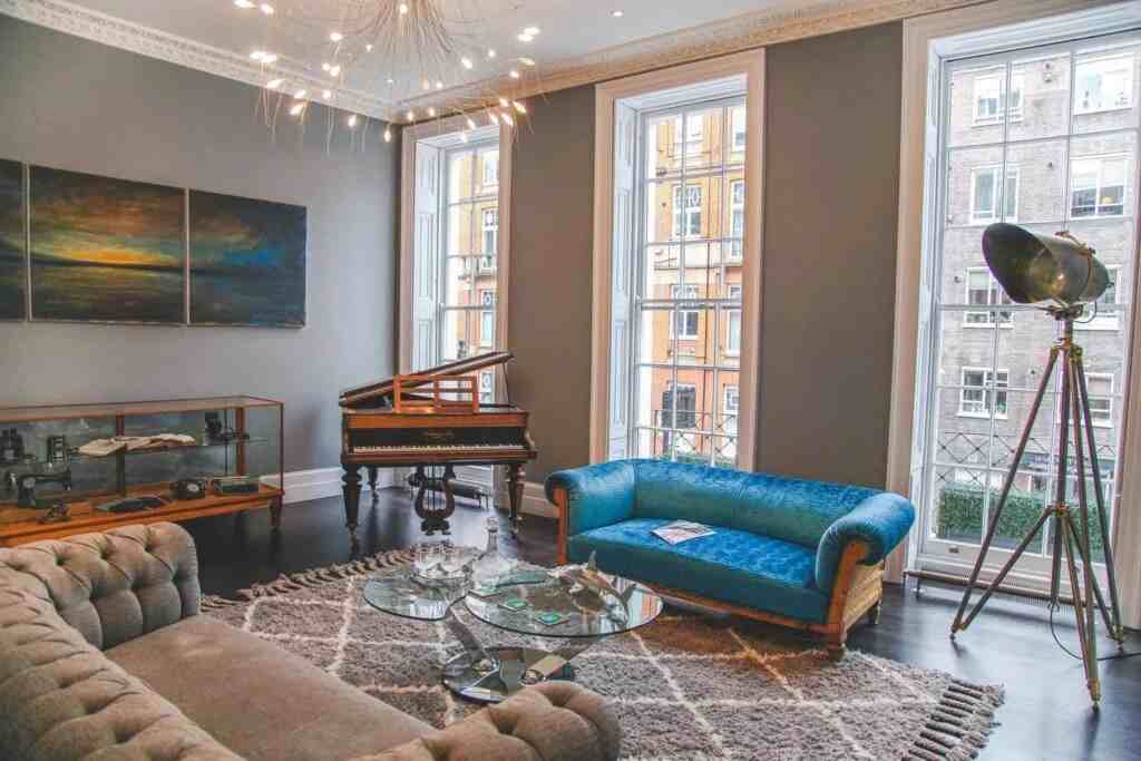 luxury modern design serviced apartment