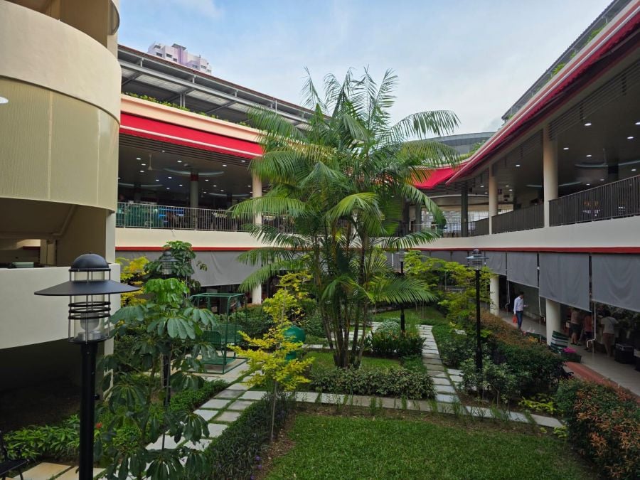 Hawker stalls in Singapore